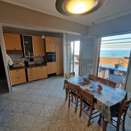 Terrazza Sul Mare Apartment *